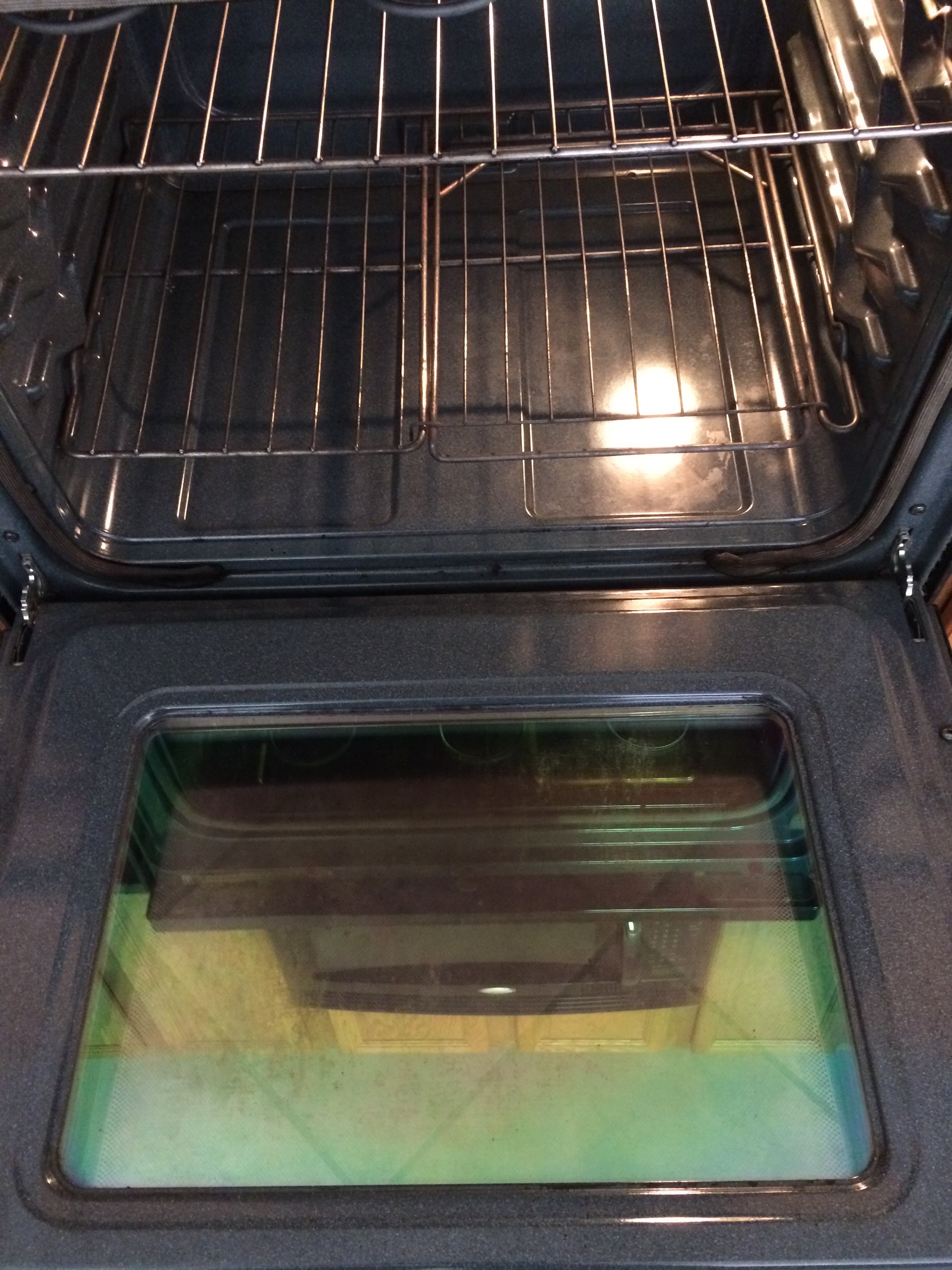Cleaned oven Cleaned oven