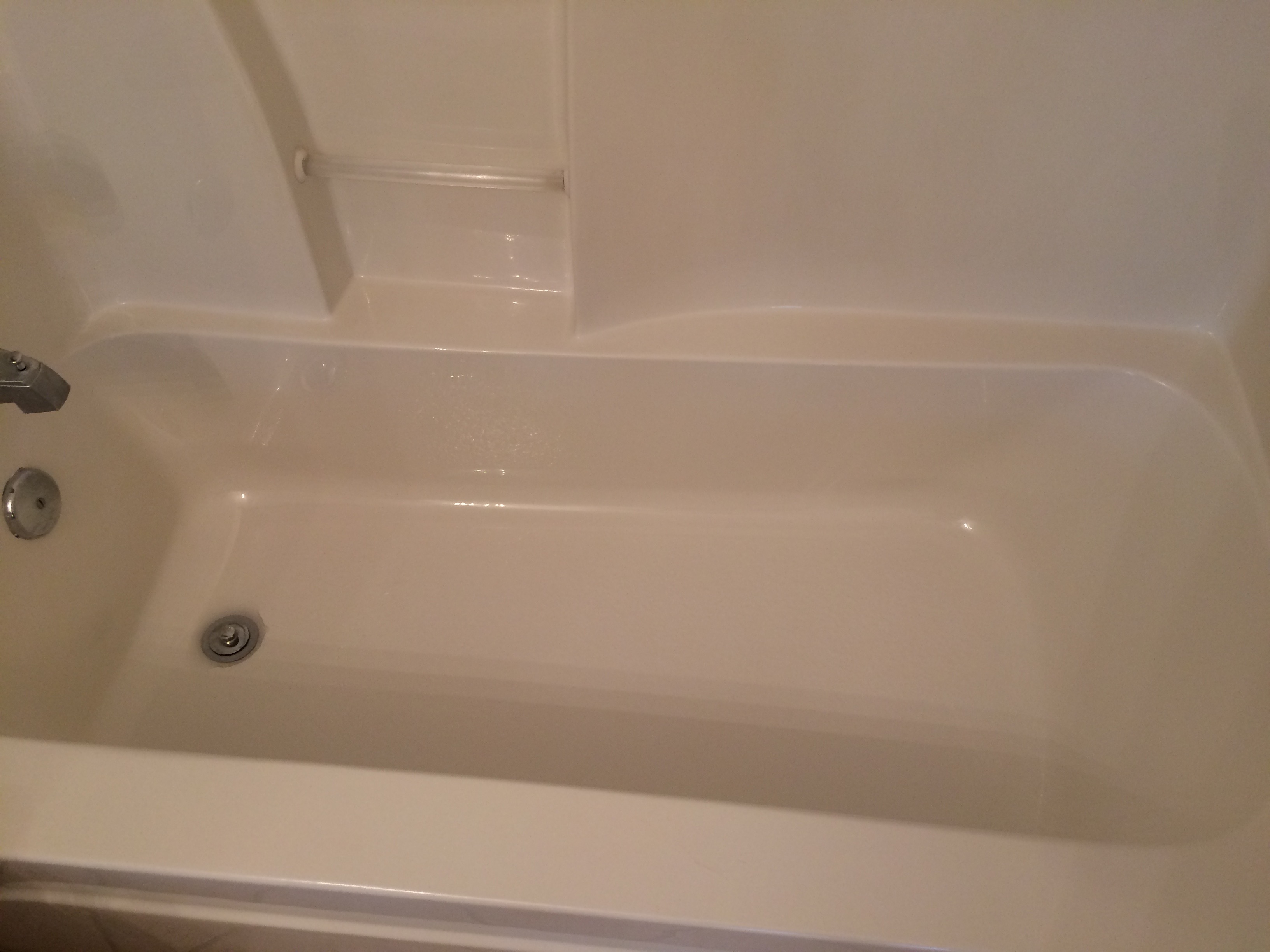 Cleaned like new tub Cleaned like new tub