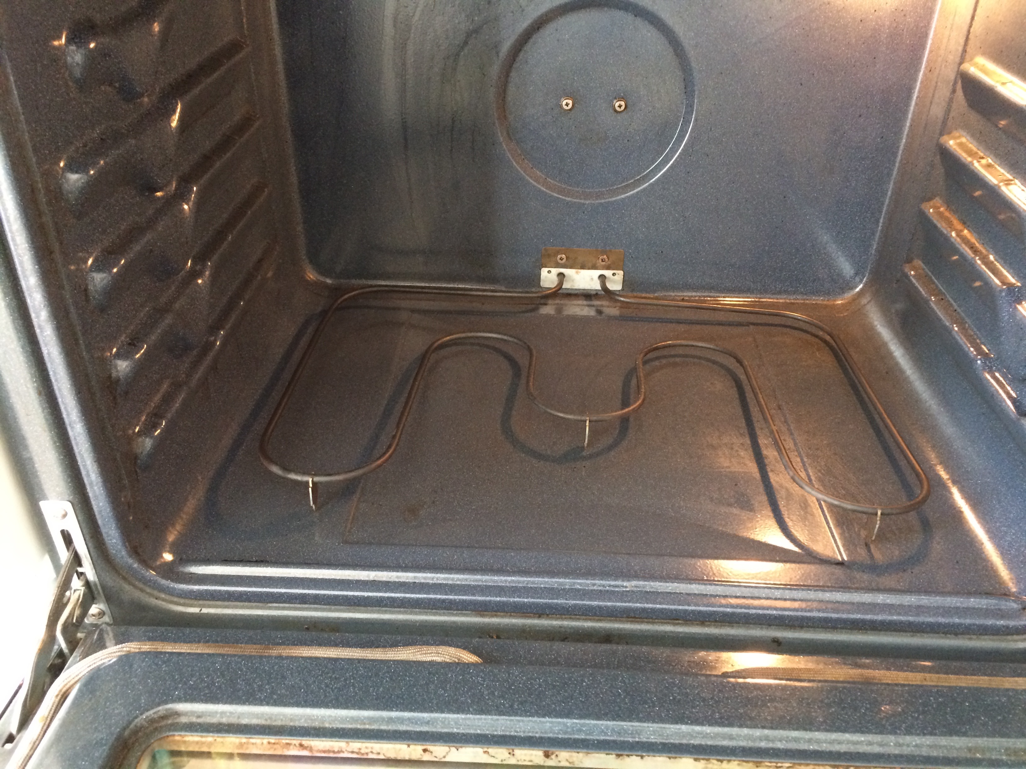 Another Cleaned oven Another Cleaned oven